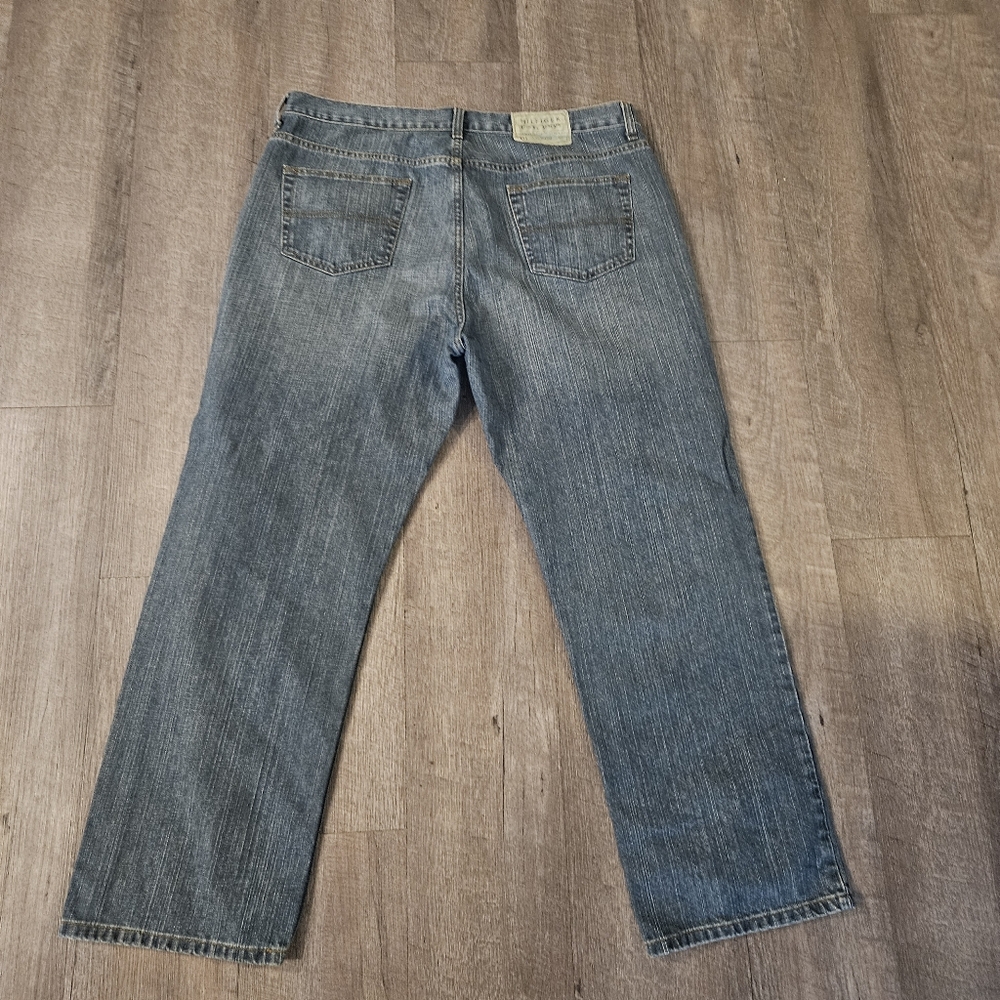 Tommy Hilfiger Jeans Mens 38x30 Straight Leg Blue Denim Medium Wash Cotton*